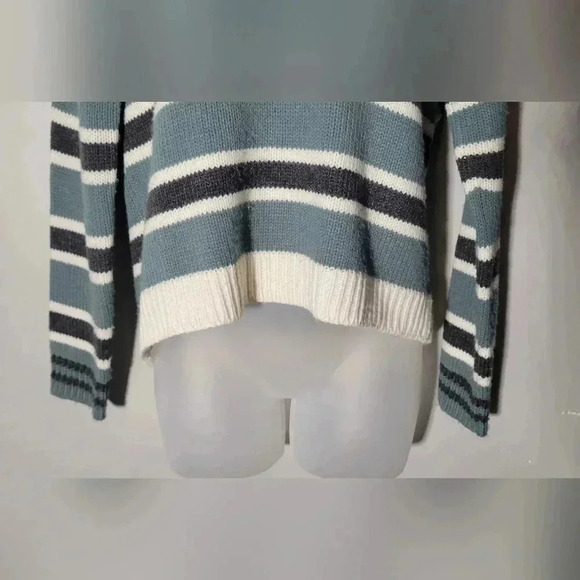 Pink Rose, Striped cropped knit sweater, sage, ivory & gray, womens size LG - Picture 8 of 9